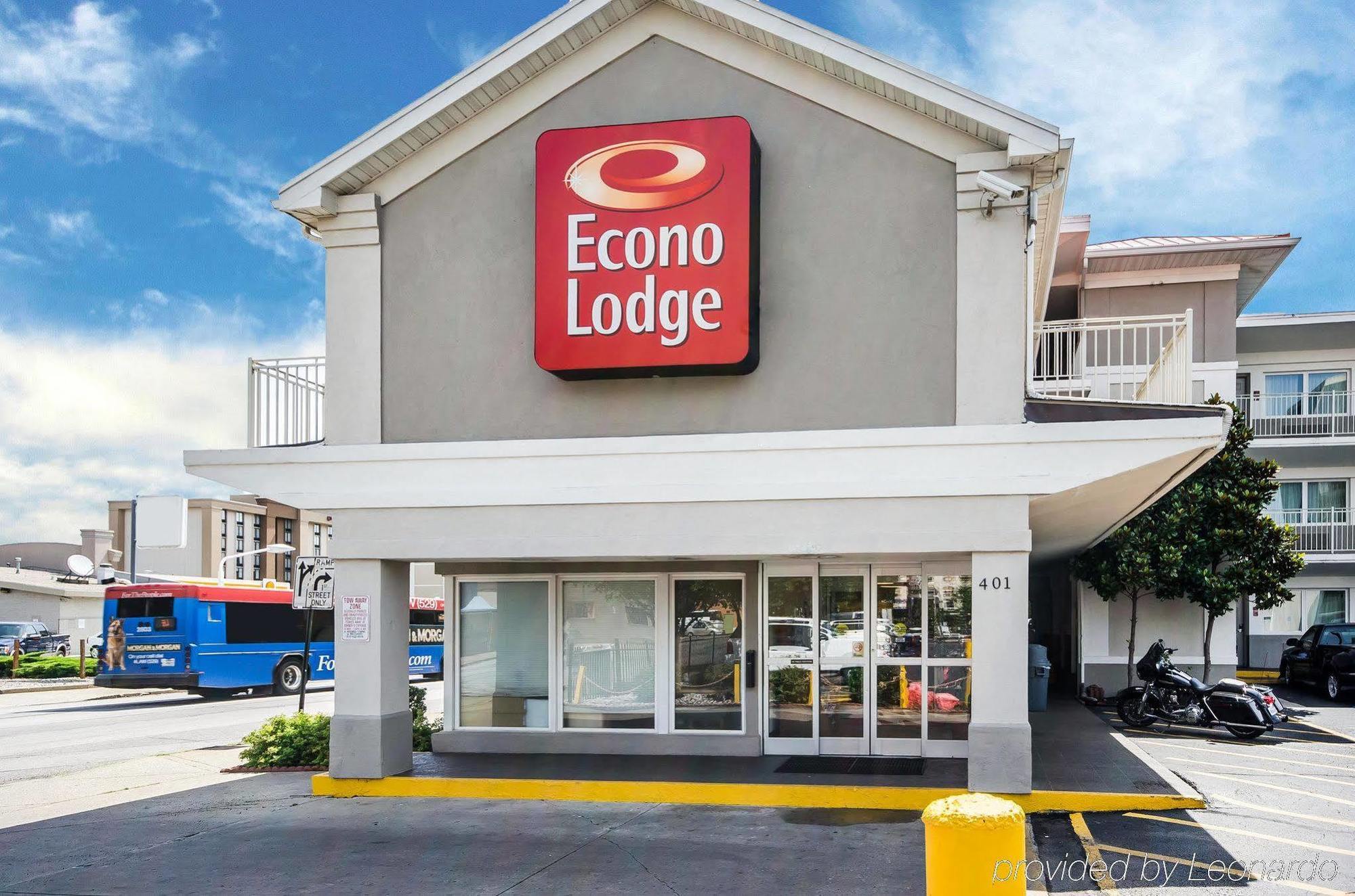 Econo Lodge Downtown Louisville Exterior photo