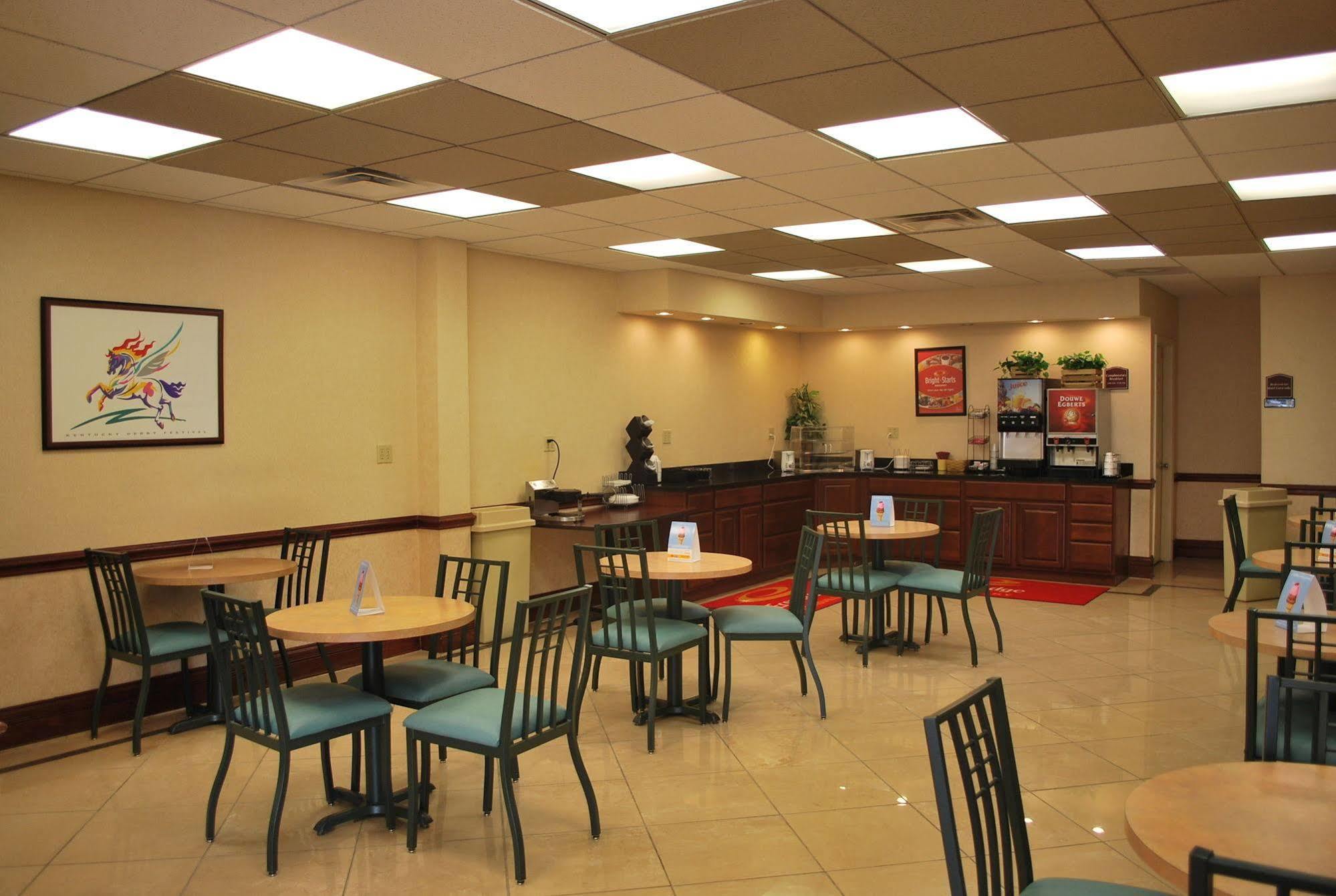Econo Lodge Downtown Louisville Restaurant photo